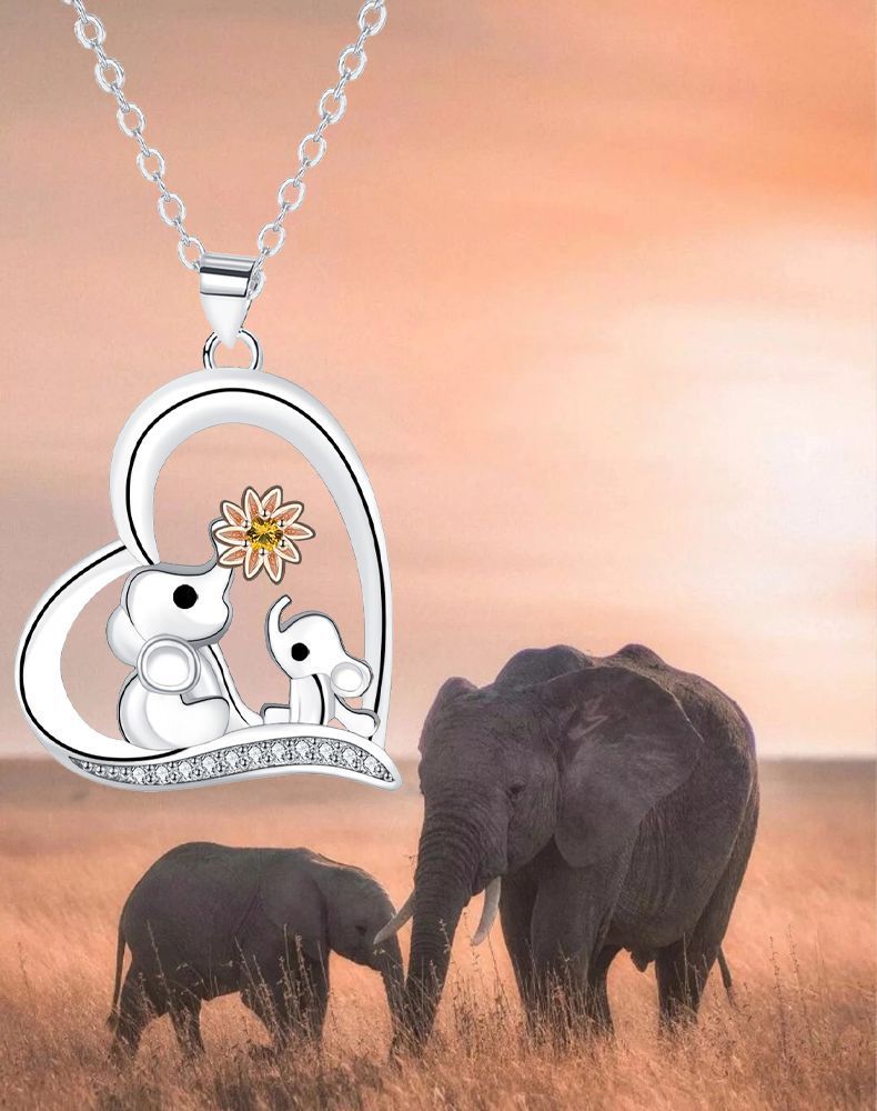 ELE­RÉ Elephant Heart Harmony Necklace – Luxury Heart and Elephant Silver Necklace