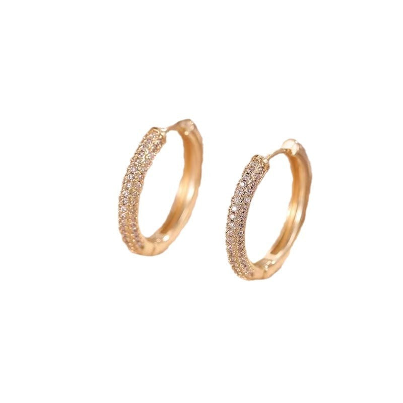 Luxe Spark Earrings – Silver Jewelry by ELARÉ with Sparkling Detail