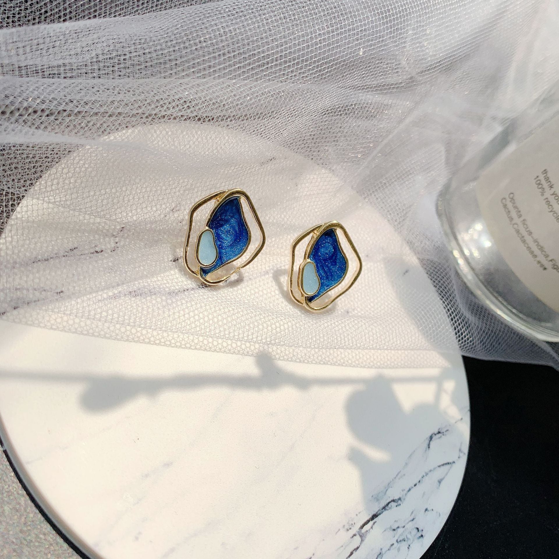 ELARÉ Silver Stud Essentials – Timeless Minimalist Silver Earrings